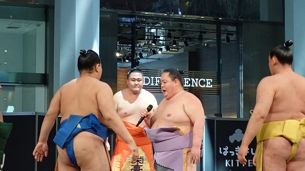 大相撲ｋｉｔｔｅ場所19レポート オークラヤ住宅がイベント協賛しました 会社紹介 オークラヤコラム マンション売却 購入 住みかえ 賃貸ならオークラヤ住宅